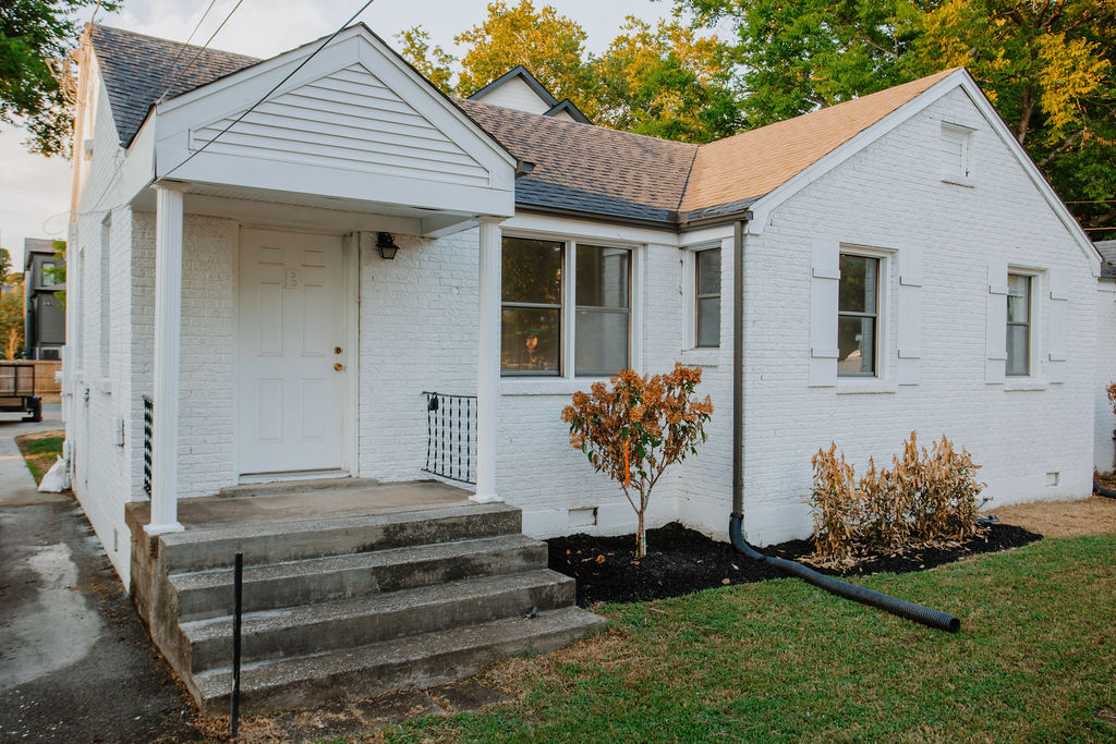 1000 B Caldwell Lane - 1